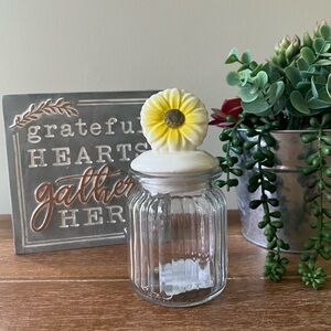 New Decorative Yellow Daisy Flower Glass Jar